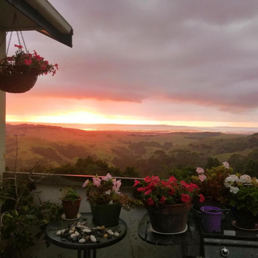 Kaipara Views Eco Lodge Glorit Eksteriør bilde